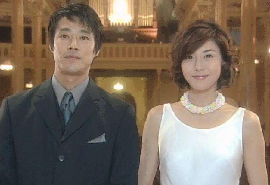 ドラマ「やまとなでしこ」第１１（最終）話、ニューヨークで二人だけの結婚式を挙げる中原 欧介（堤真一）と神野 桜子（松嶋菜々子）