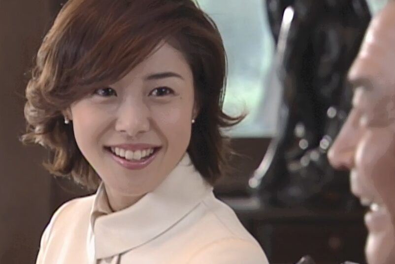 ドラマ「やまとなでしこ」第9話、何とかマニュアル通りに食事会を乗り切る神野 桜子(松嶋菜々子)と父親