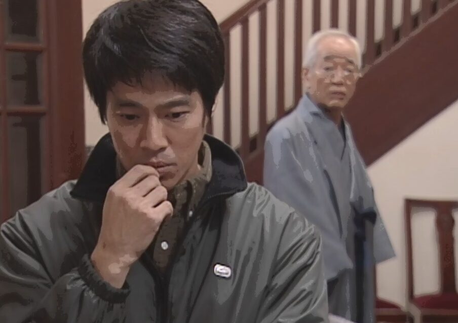 ドラマ「やまとなでしこ」第７話、顧客の馬主の家で思わず競馬の勝敗を計算する中原 欧介（堤真一）