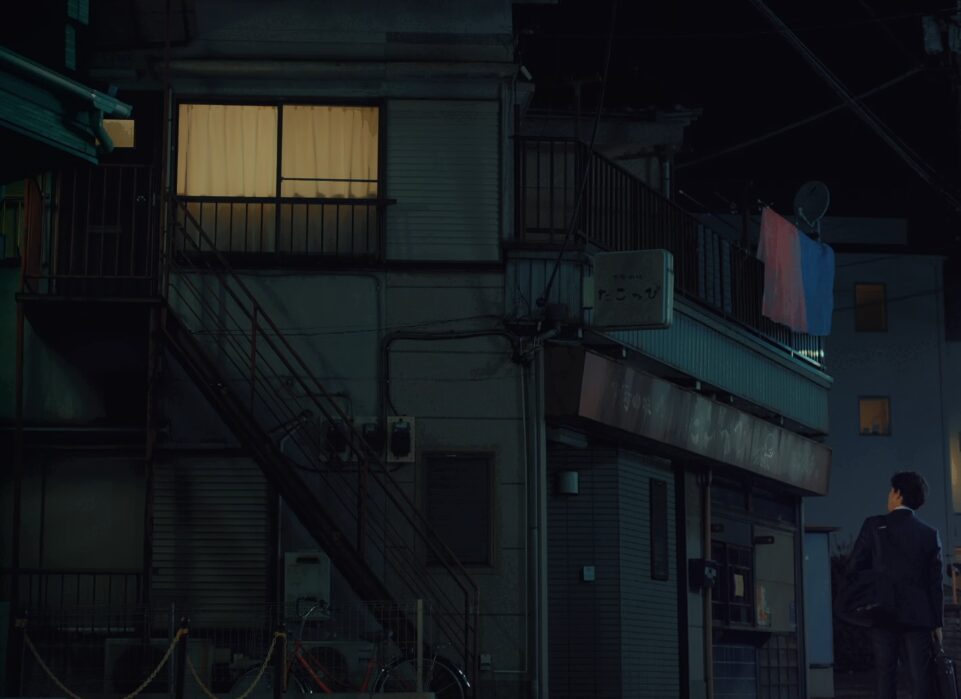 ドラマ「ちょっとだけエスパー」第１話、たこ焼き屋「たこっぴ」の２階にある文太（大泉洋）の社宅