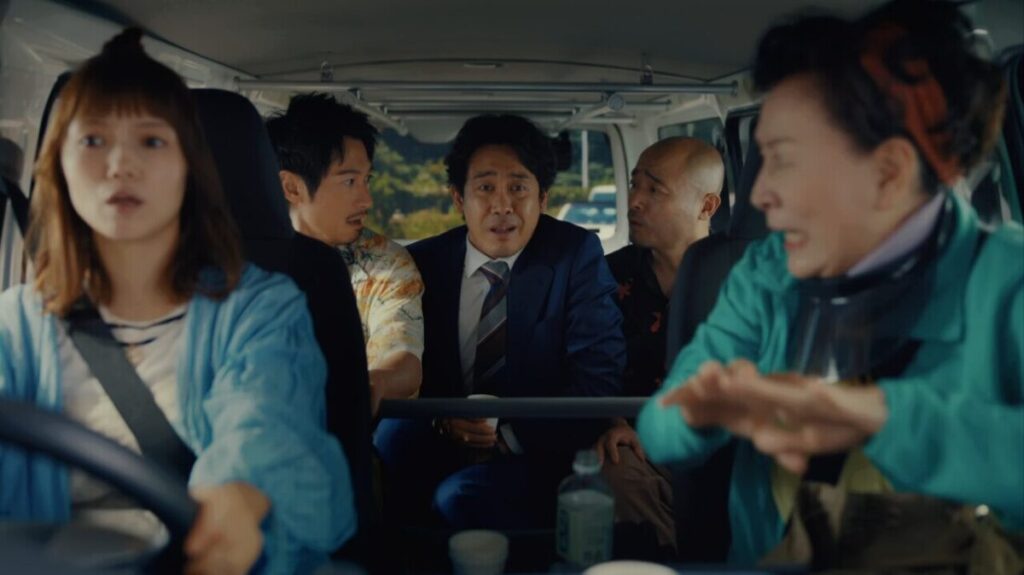 ドラマ「ちょっとだけエスパー」第２話、円寂（高畑淳子）のエスパーで尿意をもよおした文太（大泉洋）