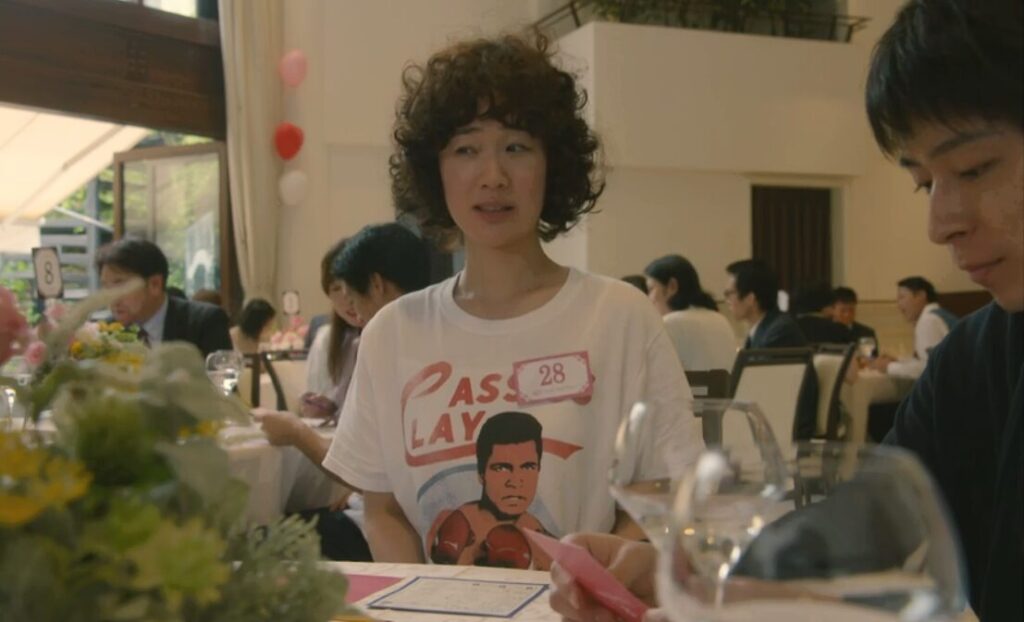 ドラマ「凪のお暇」第3話、婚活パーティーに参加したが、話が続かなく困っている大島凪(黒木華)